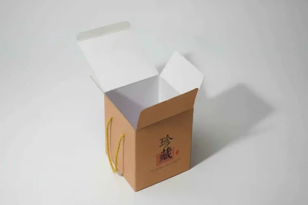 Convenient Handle Packaging Box