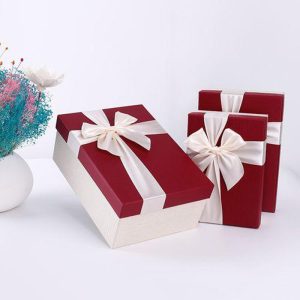 Read more about the article How to choose gift packaging boxes? Gold foil stamping + hardening and thickening elevates the quality of your gifts.